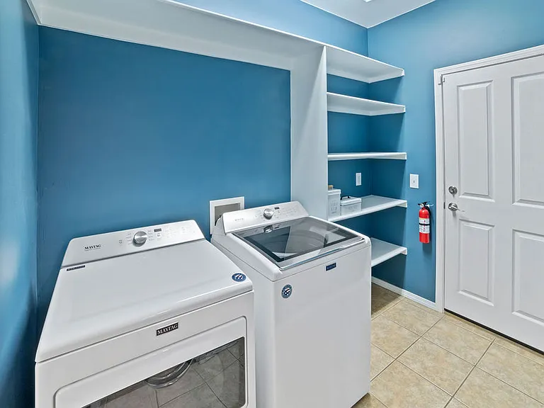 603 Brookline Loop — Photo 16