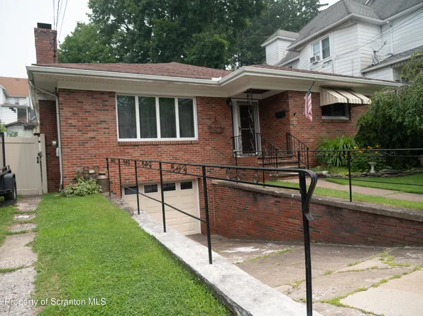 114 Broad St, Pittston, PA 18640