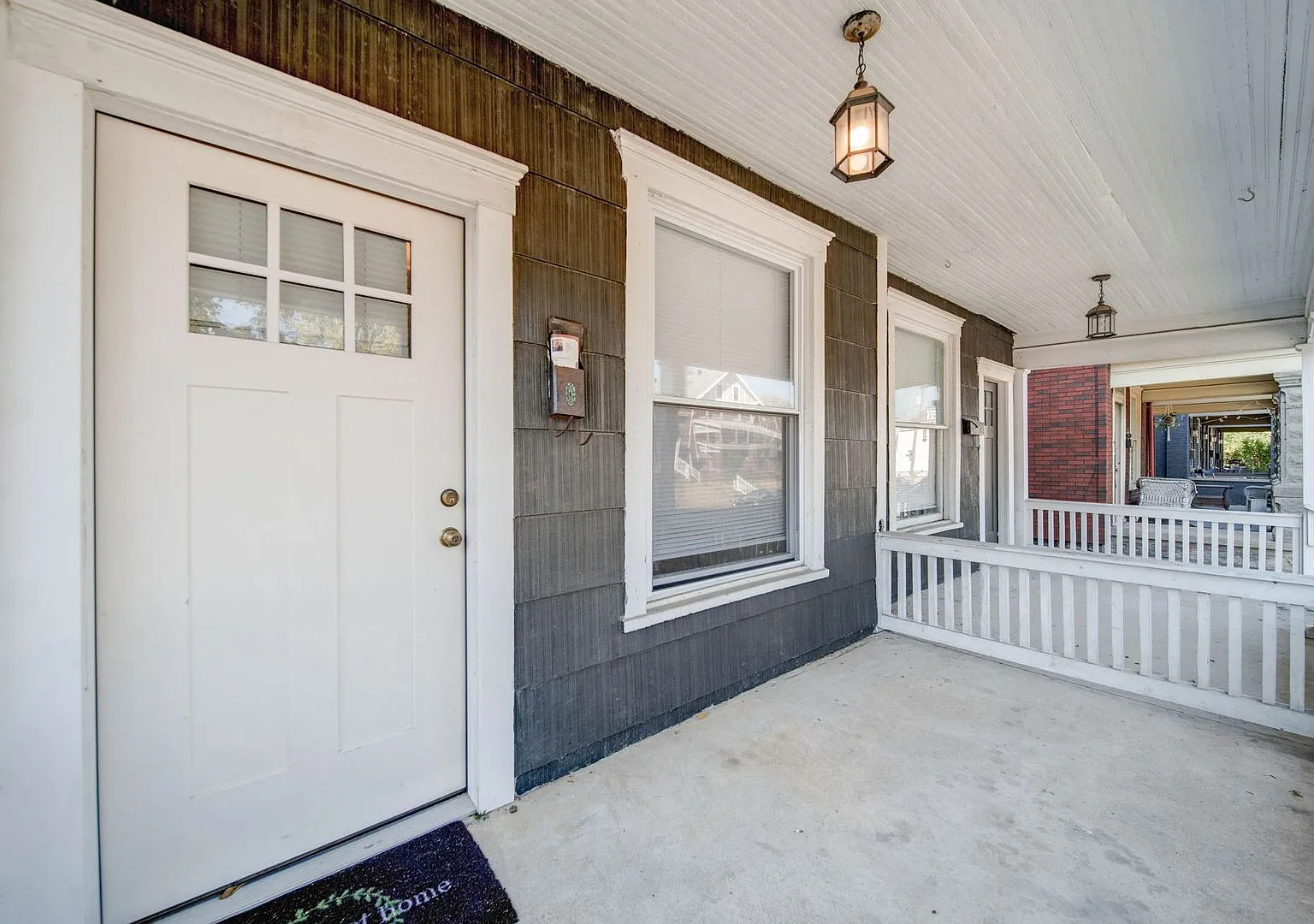 4 or 5 Bedroom Right off of High St - OSU Campus — Photo 2