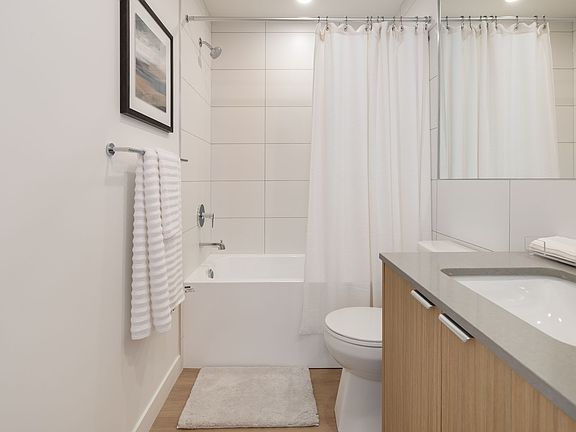 5th image of 2108 W 16th Ave #1519992