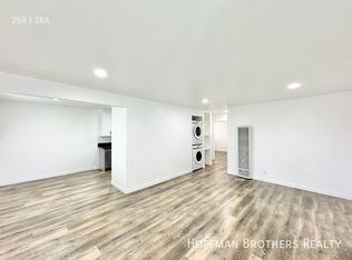 4132 W 118th St APT H, Hawthorne, CA 90250