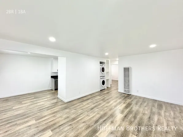 4132 W 118th St, Hawthorne, CA