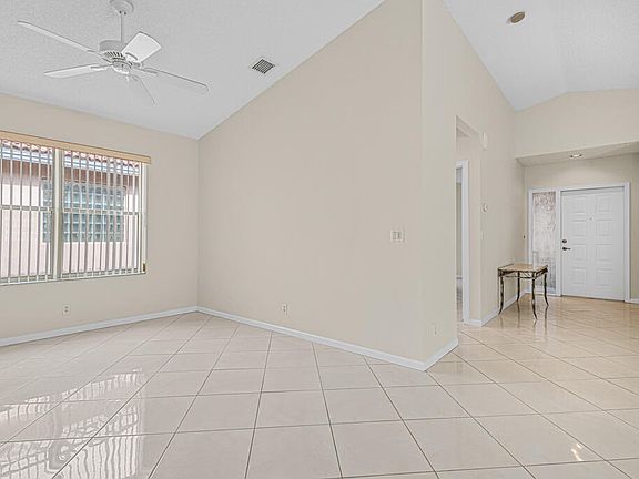 4th image of 9563 Cherry Blossom Ct