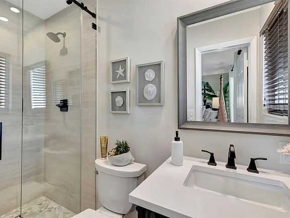 5th image of 311 SE 1st Terrace