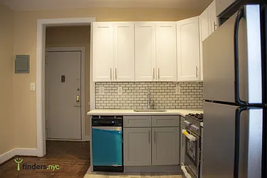 Rented by Clove Realty LLC