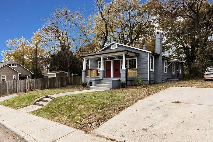 1 bed, 1.0 bath, 678 sqft, $1,425 — Photo 2