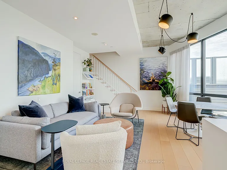 383 Sorauren Ave #Penthouse 09 — Photo 16