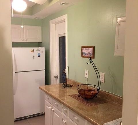 3rd image of 1040 SE 4th Ave APT 329