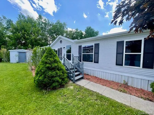 279 Hunters Rill, Oxford, MI 48371