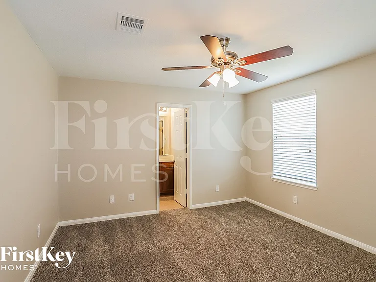 6722 Clover Walk Ln — Photo 8
