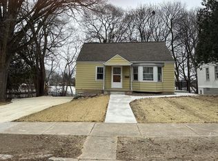 643 2nd Ave, West Bend, WI 53095