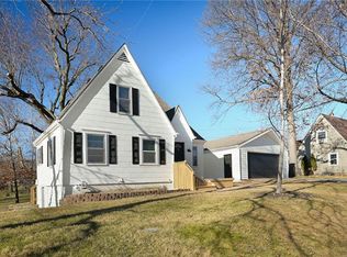 4300 NE Arbor Rd, Kansas City, MO 64117