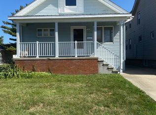 5210 Maple St, Dearborn, MI 48126