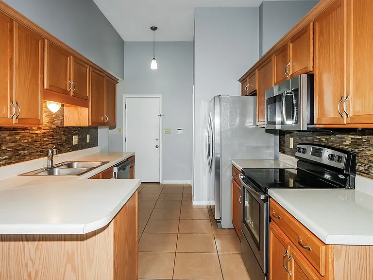 11203 Cashmere Wood Dr — Photo 9