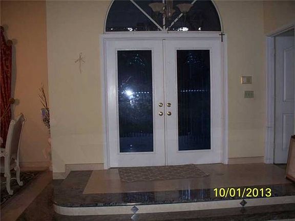3rd image of 4473 NW 67th Ave