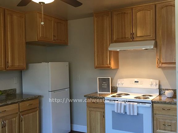 2nd image of 142 Wilton Dr APT 3