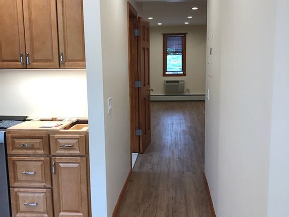 2nd image of 319 Mamaroneck Ave #1B
