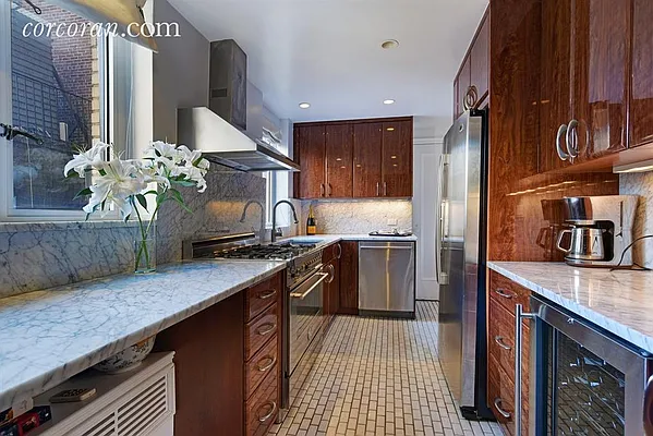 Sold by Corcoran | media 12