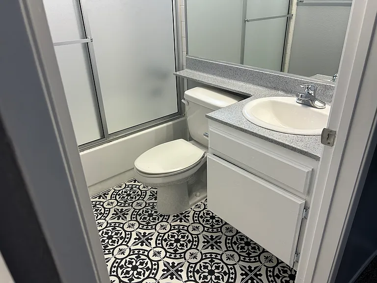 8731 De Soto Ave — Photo 21