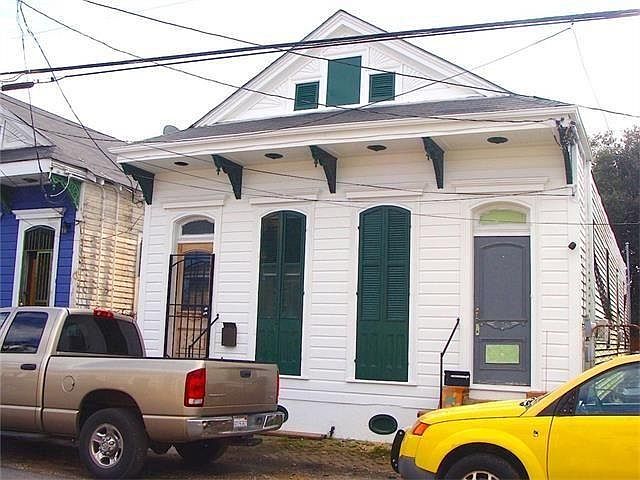 1st image of 2620 Urquhart St