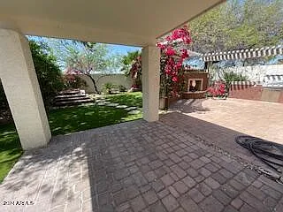 3 bed, 2.5 bath, 1708 sqft, $2,895 — Photo 4