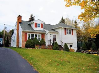 99 Berryman Dr, Amherst, NY 14226