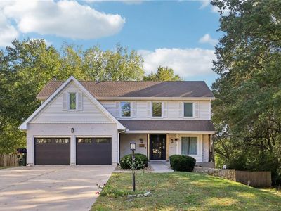 3225 Meadow Rd, Leavenworth, KS, 66048