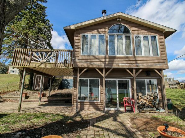 10409 Lucas Rd, Three Rivers, MI 49093
