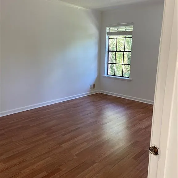 5294 Treetops Dr #I-203 — Photo 10