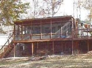 45 N Lake Dr, Burnside, KY 42519