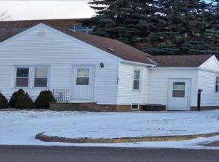 216 4th St, Cloquet, MN 55720
