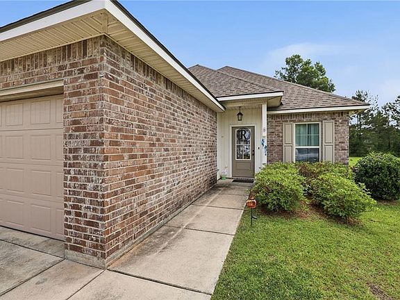 3rd image of 48298 Labonte Ln