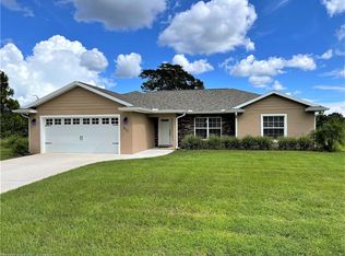 211 Mac Ln, Sebring, FL 33875