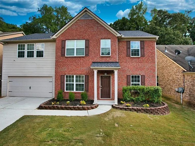 3051 Montauk Hill Dr — Photo 1
