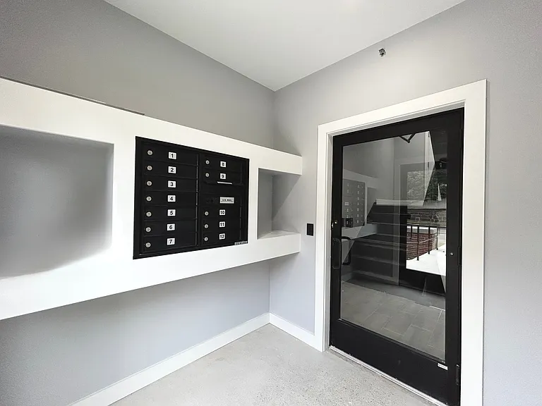 245 Elm St #203 — Photo 9