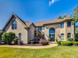10N900 Williamsburg Dr, Elgin, IL 60124