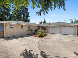 15621 Main St, Bellevue, WA