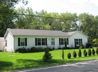 39241 N Walnut St, Lake Villa, IL 60046