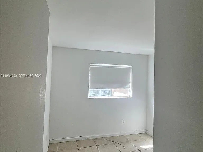 3522 NE 171st St #206 — Photo 14