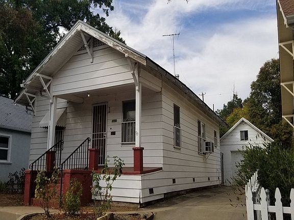 2nd image of 3643 7th Ave