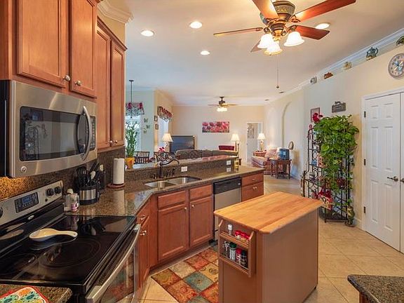 4th image of 4487 Mandolin Blvd