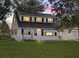 212 S Walnut St, Fairbank, IA 50629
