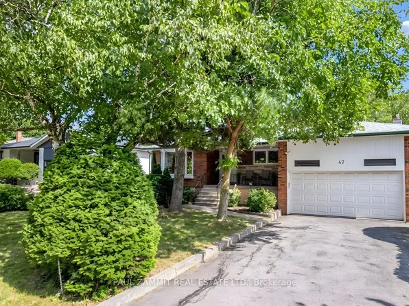 47 Ladyslipper Ct, Markham, ON L3T 2S6