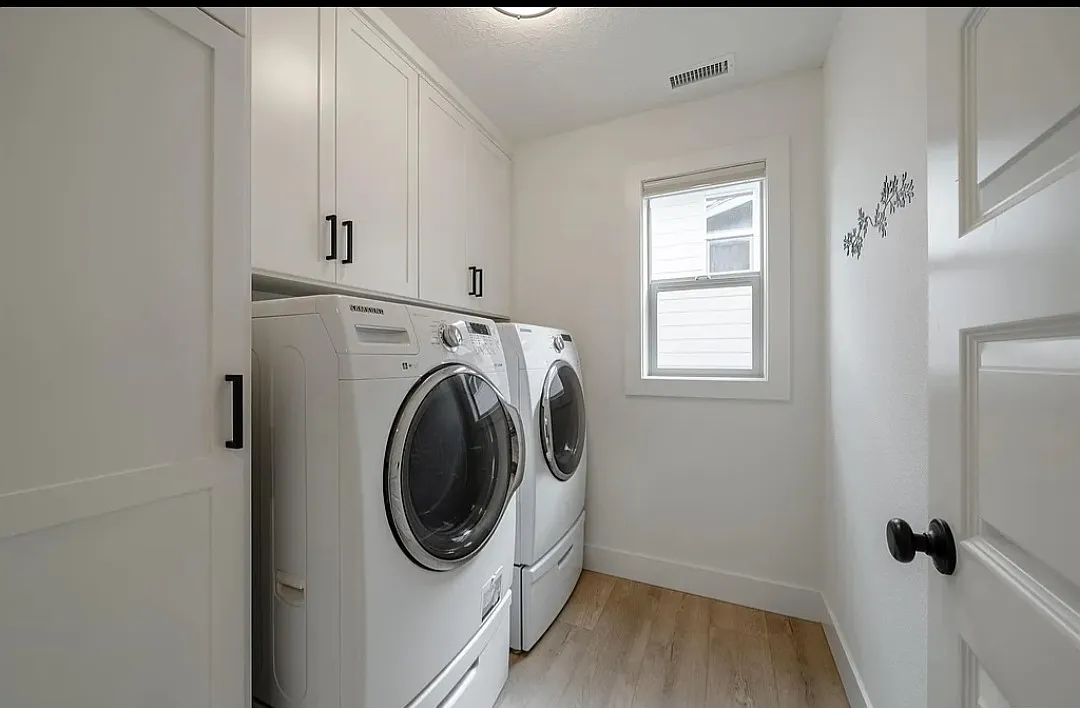 3623 Balm St S — Photo 4