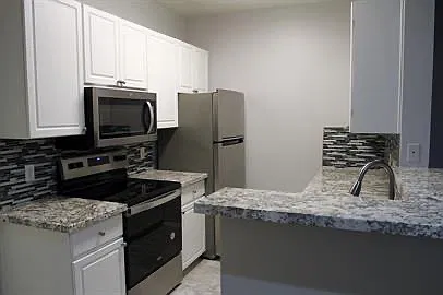 1701 E Colter Street, #289 - #289 — Photo 3