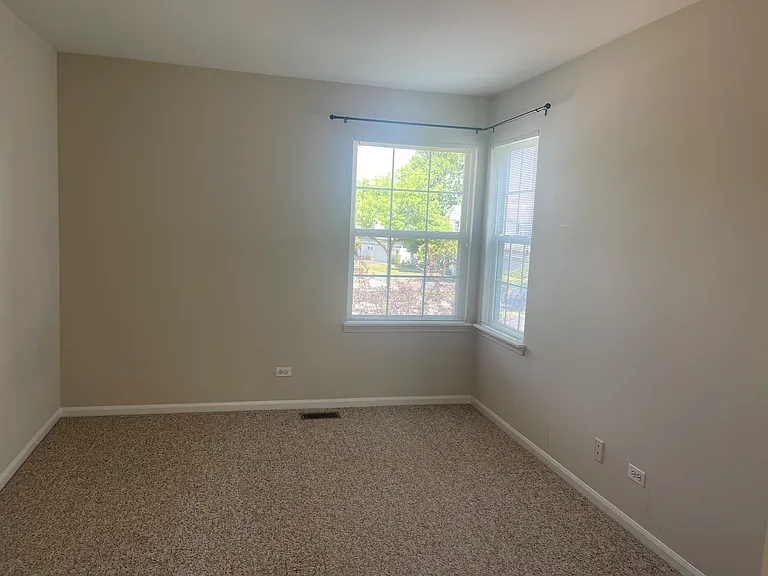 2393 Madiera Ct — Photo 16