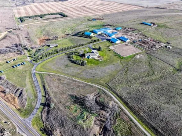 9861 Highway 1804 NW, Bismarck, ND 58503