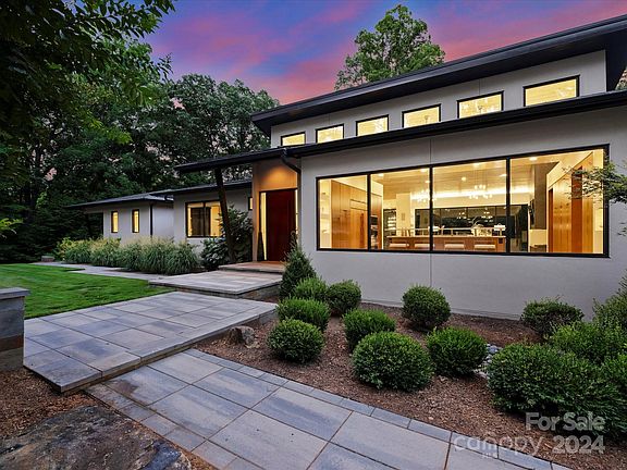 5th image of 10424 Sweetleaf Pl