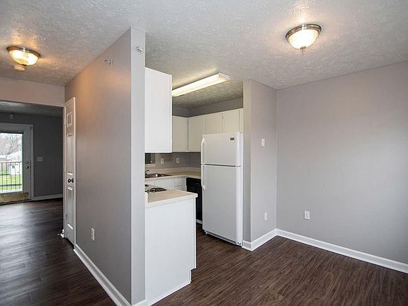 2nd image of 506 E 38th St APT B
