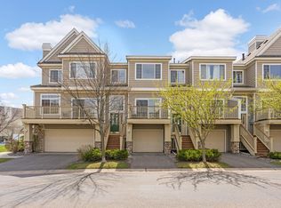 13855 54th Ave N, Plymouth, MN 55446